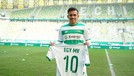 Deretan Pesepak Bola Aktif Indonesia Ini Pernah Main di Eropa Pemain Indonesia telah beberapa kali bermain di klub Eropa. Sebelum Egy Maulana Vikri, telah ada beberapa pemain yang juga pernah merumput di benua biru itu.