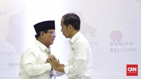 Jokowi ke Sibolga, Prabowo Raih Gelar Bangsawan di Pontianak