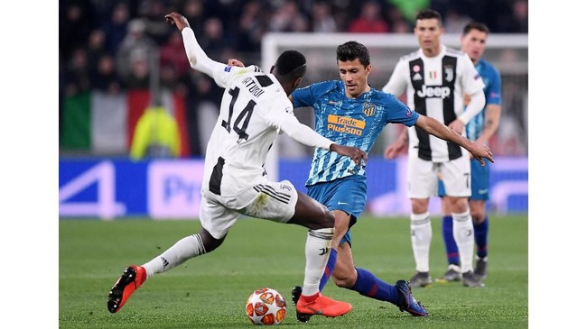 Bayern Munchen siap bersaing dengan Manchester City untuk mendapatkan tanda tangan gelandang bertahan Atletico Madrid, Rodri.