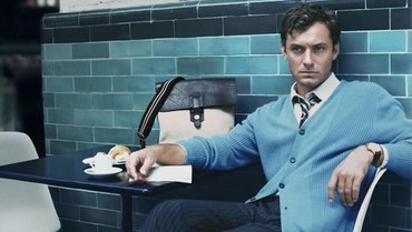 Disney Incar Jude Law untuk Peran Kapten Hook di 'Peter Pan & Wendy'