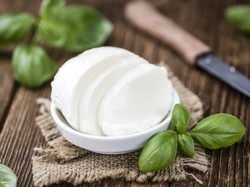 Tips Menyimpan Keju Mozzarella yang Baik agar Tak Cepat Mengeras