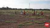 FOTO: Jakarta International Stadium, Calon Kandang Persija Pembangunan Jakarta International Stadium (JIS) yang berlokasi di Kawasan Taman BMW, Tanjung Priok, Jakarta Utara sudah dimulai pada Kamis (14/3).