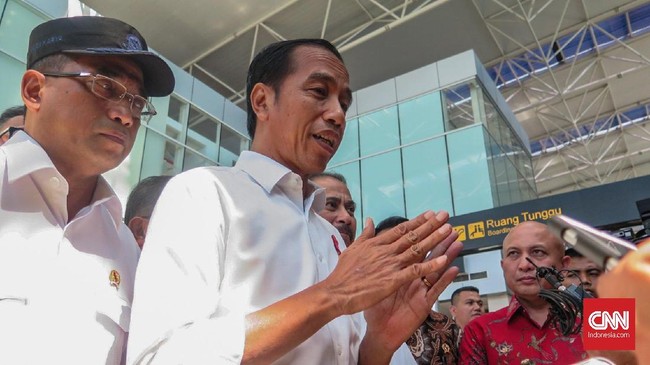 Presiden Jokowi mengatakan Kawasan Ekonomi Khusus (KEK) Tanjung Kelayang telah meningkatkan pendapatan asli daerah (PAD) Bangka Belitung hingga 300 persen.