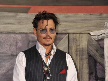img-title Johnny Depp Bongkar Rekaman CCTV Pertemuan Amber Heard dengan James Franco