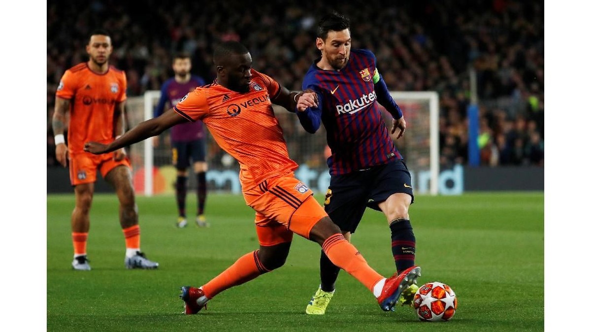 FOTO: Messi Pimpin Barcelona ke Perempat Final Liga Champions