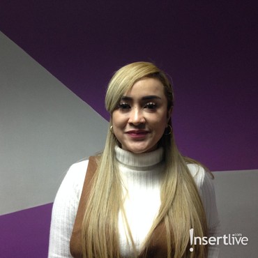 Jadwal Manggung Sepi, Lia Ladysta Sumbangkan Baju Pentas