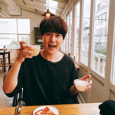 Yes,  Kyuhyun Super Junior Selesai Wajib Militer Hari ini!