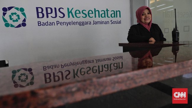 Polling CNNIndonesia.com menunjukkan 63 persen pembaca tak setuju iuran BPJS Kesehatan naik dua kali lipat. Mereka minta manajemen BPJS Kesehatan diperbaiki.
