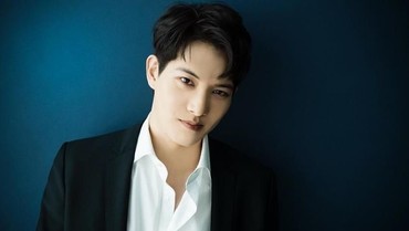 img-title Pengakuan Lee Jonghyun CNBLUE soal Chat Mesum