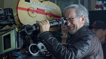 Kabar Terkini Artis dari InsertLive : Steven Spielberg Yakin Alien Pernah Datang ke Bumi