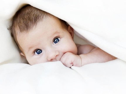 20 Inspirasi Nama Bayi Bermakna Langit