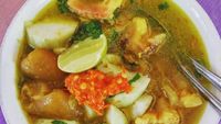 Resep Lontong Kikil & Daftar Restoran Paling Enak Di Surabaya - Halaman 2