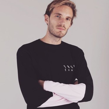 Kalahkan V BTS, YouTuber PewDiePie Jadi Pria Tertampan 2020 Versi TC Candler