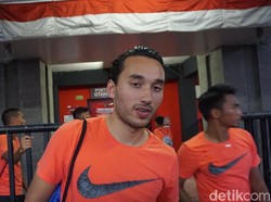 Ezra Walian: Persija Vs Persib Layaknya De Klassieker di Belanda