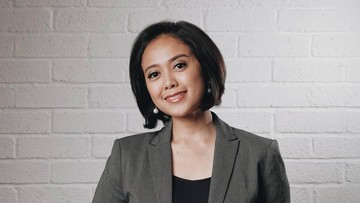Sosok sebagai ibu dan istri di keluarga