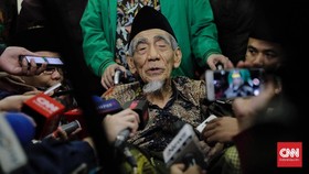Menag Sebut Ceramah Terakhir Mbah Moen soal Persatuan