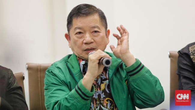 Ketua DPP PPP Rudiman mengatakan Suharso Monoarfa tidak memenuhi syarat menjadi plt ketua umum PPP menggantikan Romi. Penunjukannya dianggap inkonstitusional.