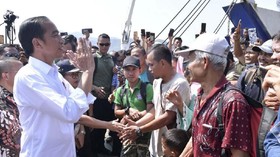Jokowi Kampanye ke Kalimantan, Sandiaga Terbang ke Papua