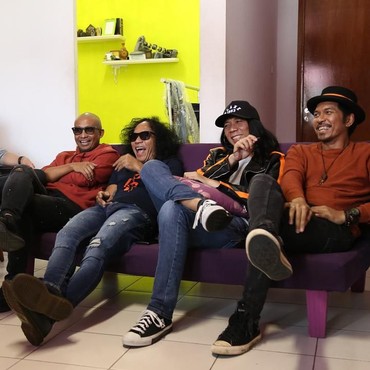 Slank Diejek Soal Salat, Ini Pembelaan Gus Nadir