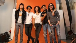 Cuma Manggung di Sabtu dan Minggu, Segini Honor yang Diterima Slank