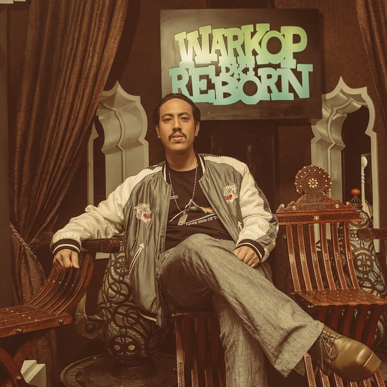 Mengintip penampilan Aliando, Adipati dan Randy demi memerankan film Warkop DKI Reborn 2. Digarap Falcon Pictures, film dijadwalkan tayang pada 2019.