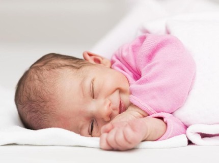 22 Nama Bayi Perempuan Bermakna Sederhana