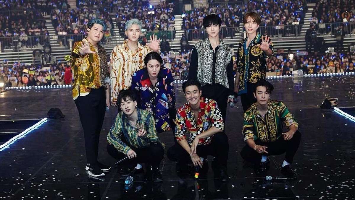 Dikenal sebagai grup legendaris&comma; terkenal&comma; punya segudang prestasi&comma; kamu yang mengaku ELF yakin tahu delapan fakta Super Junior versi Insertlive berikut ini&quest;