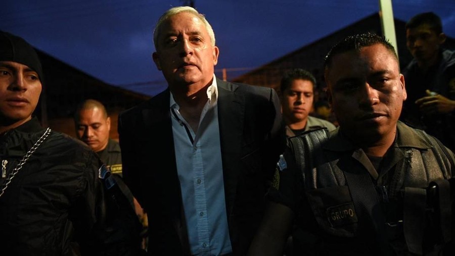 Otto Perez Molina Banyak pemimpin negara yang tersangkut kasus hukum dan berakhir di penjara