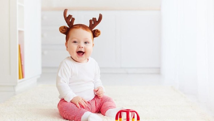 Berikut rangkuman 15 inspirasi nama bayi perempuan bermakna unik untuk menamai si gadis kecil. Bagus lho, Bunda, sayang untuk dilewatkan.