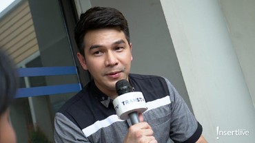Cerita Jonathan Frizzy soal Tingkah Laku Ketiga Anaknya