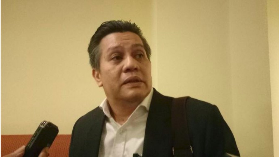 Nia Paramitha dan Gusti Randa diketahui sempat bercerai di tahun 2006 dan kembali rujuk di tahun 2010 dengan alasan membahagiakan keempat anaknya.