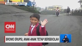 Bromo Erupsi, Anak-Anak Tetap Semangat Bersekolah