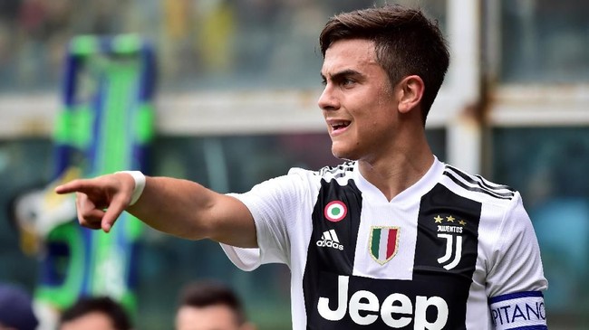 Ronaldo Sarankan Dybala Gabung Man United Megabintang Cristiano Ronaldo dilaporkan telah meminta Paulo Dybala meninggalkan Juventus dan segera bergabung dengan Manchester United.