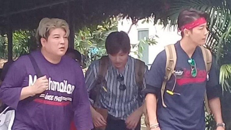 Super Junior & TVXQ sudah berada di Yogyakarta sejak Rabu (20/3) pagi tadi. Seperti apa sih keseruan mereka di Kota Pelajar itu? Simak yuk!