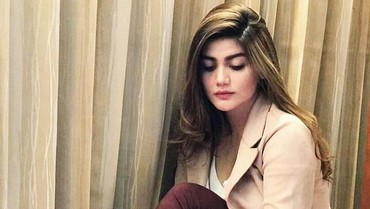Bahas Dizalimi, Hilda Vitria Sindir Kriss Hatta?