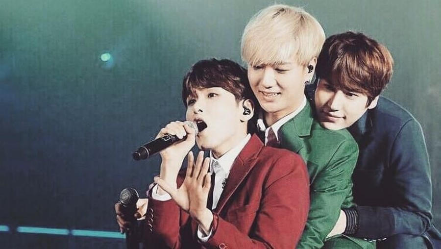 Personel grup Super Junior membentuk grup kecil untuk menyalurkan kreativitas individual.