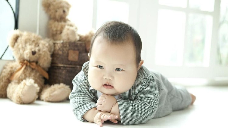 25 Nama Bayi Laki-laki Berawalan 'A' dengan Makna Gagah Memiliki anak laki-laki tumbuh dengan gagah menjadi harapan setiap orang tua. Intip referensi nama dengan makna gagah untuk mereka yuk, Bun!