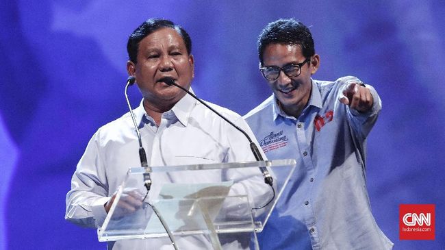 Prabowo Akan Umumkan Sandiaga Uno dan Sikap Partai Hari Ini Prabowo Subianto disebut akan menyampaikan sikap politik Partai Gerindra dan kembalinya Sandiaga Uno menjadi kader usai kalah di pilpres 2019.