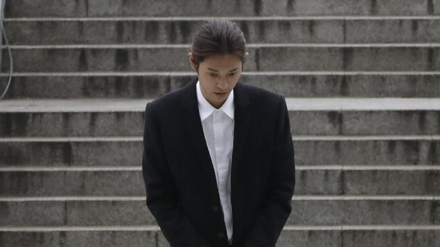 Jung Joon Young datangi pengadilan Korea Selatan