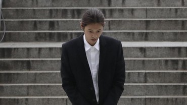 img-title Jung Joon Young Berikan Kesaksian di Persidangan Seungri