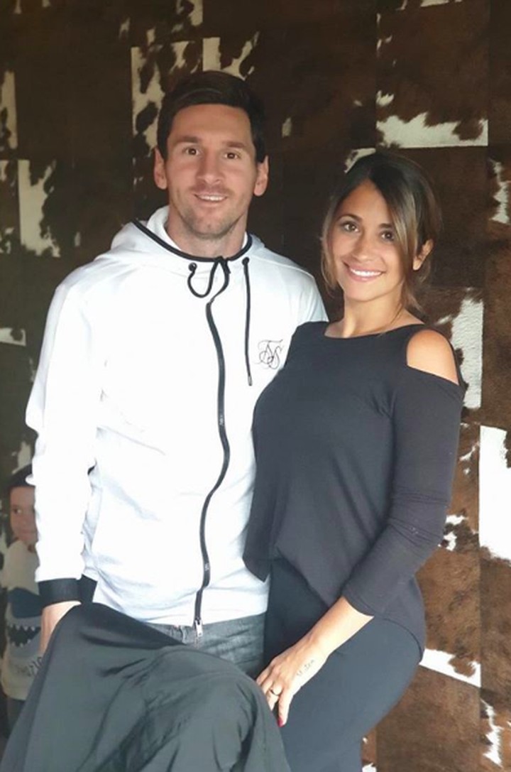 Sweet Potret Kebersamaan Lionel Messi  dan  Anak anaknya 