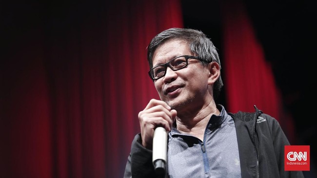 Rocky Gerung menjelaskan 'bajingan tolol' merupakan ungkapannya untuk mengkritik kebijakan dan posisi Jokowi sebagai Presiden, bukan dalam artian pribadi.