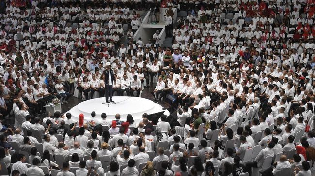 Adu Kuat Dukungan Pengusaha Kubu Jokowi dan Prabowo Pengamat menilai dukungan pengusaha kepada Jokowi maupun Prabowo cukup potensial dalam memberikan dana kampanye, selain ada deal politik usai Pilpres 2019.