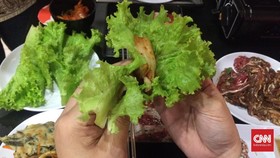 Sensasi Unik Daging Panggang ala Warung Kaki Lima Korea