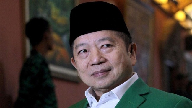 Ketua Umum PPP Suharso Monoarfa ingin menyambut usia 50 tahun partai, para kader bekerja maksimal merebut suara tinggi di Pemilu 2024 mendatang.