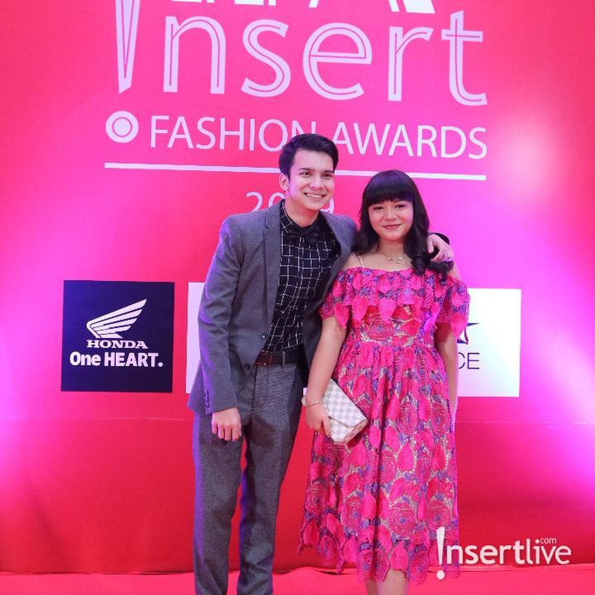 Insert Fashion Award 2019 sukses digelar Rabu &lpar;20&sol;3&rpar;&period; Para Artis juga hadir dengan penampilan memukau mereka&period; Seperti apa ya&quest; Berikut ini deretan penampilannya&period;
