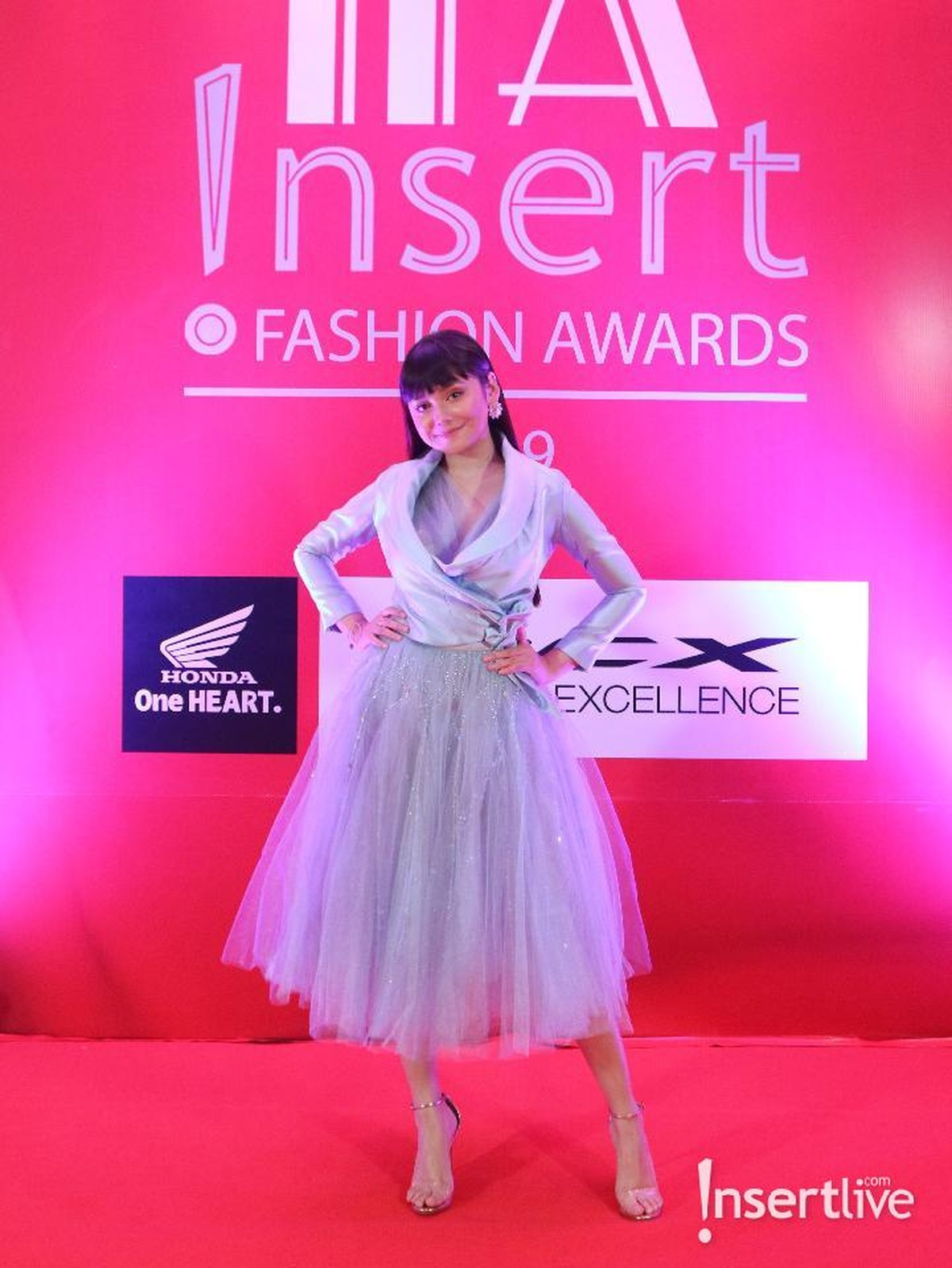 Insert Fashion Award 2019 sukses digelar Rabu &lpar;20&sol;3&rpar;&period; Para Artis juga hadir dengan penampilan memukau mereka&period; Seperti apa ya&quest; Berikut ini deretan penampilannya&period;