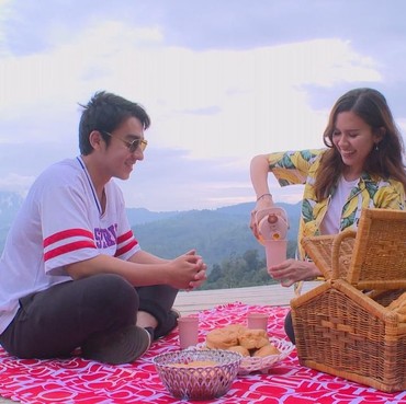 Telusuri Alam Garut Bareng Michelle Joan & Aliff Alli