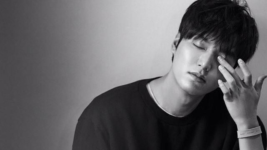 Lagi Wamil, Lee Min Ho Kirim Food Truck untuk Jung Il Woo Kendati tengah wamil, Lee Min Ho tetap memberikan perhatian pada Jung Il Woo dengan mengirimkan food truck ke lokasi syuting.