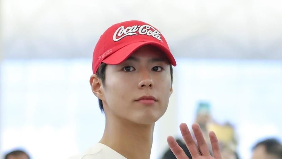 Park Bo Gum akan menemui penggemarnya di acara fan meeting, Sabtu besok.